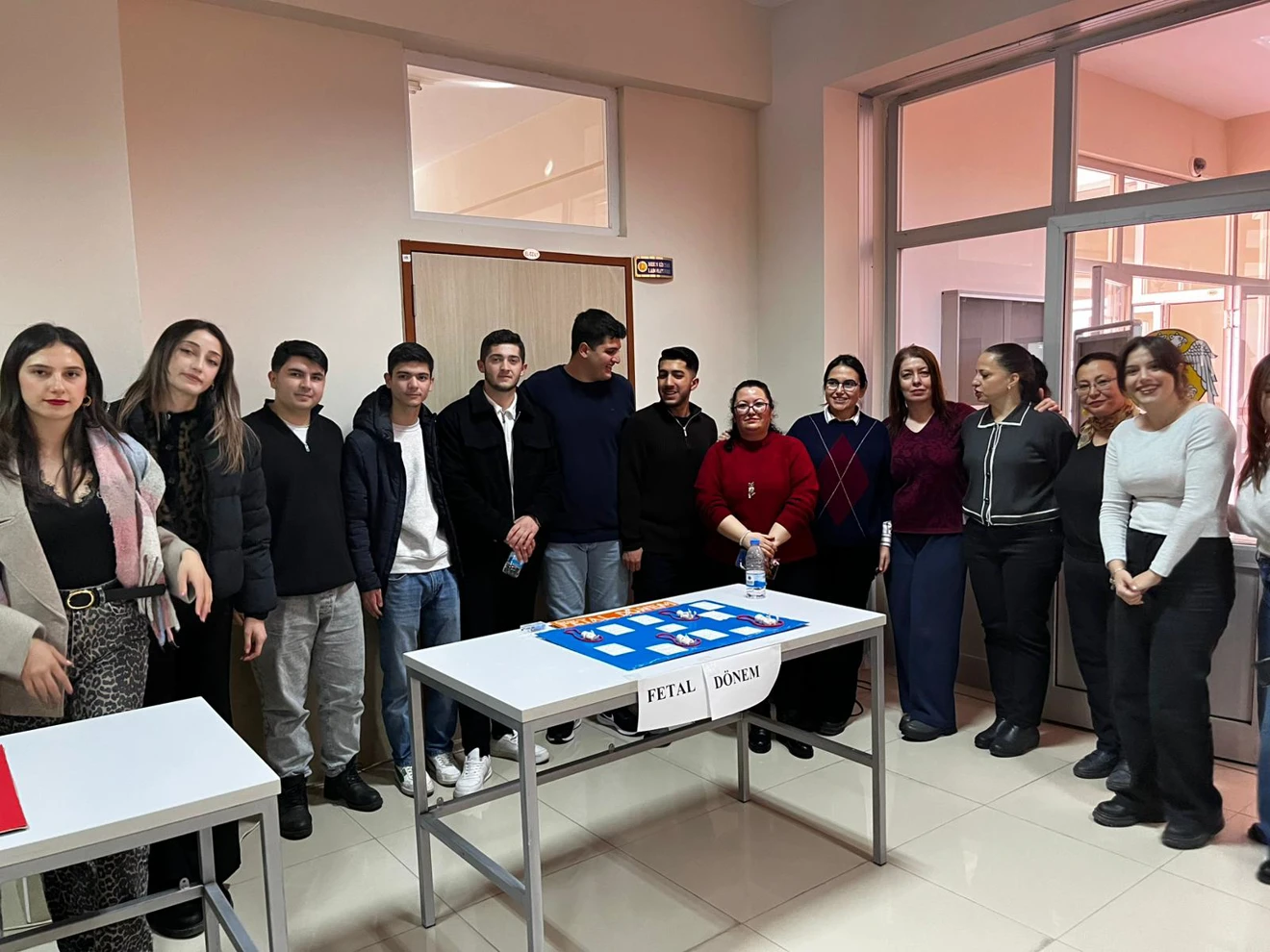 ÖĞRENME VE ÖĞRETMENİN GÖRSEL YOLCULUĞU:HEMŞİRELİKTE HİSTOLOJİ DERSİ SERGİSİ-2